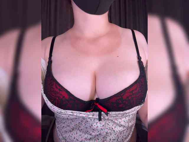 Sweetdee07 webcam
