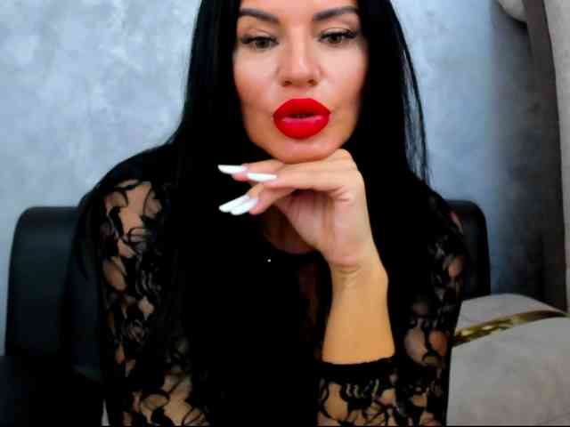 LoraBennett webcam