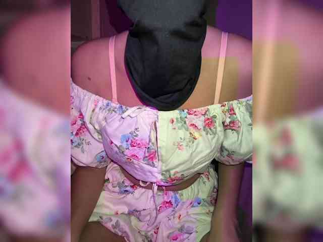 PrincessLeia webcam