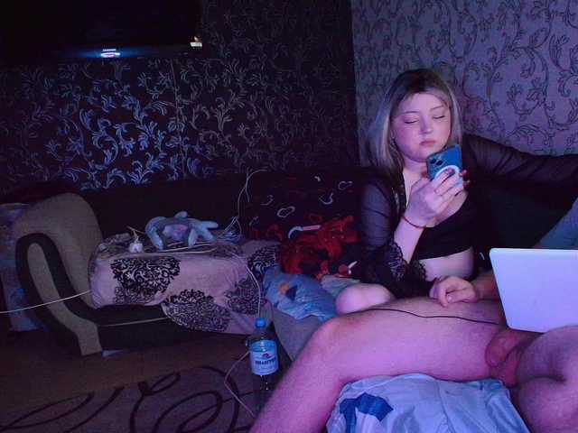 Cherrybabby-1 live cam on BongaCams