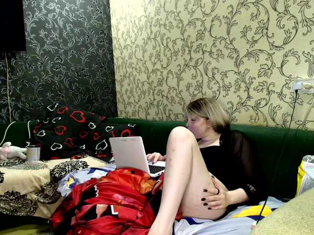 Cherrybabby-1 live cam on BongaCams