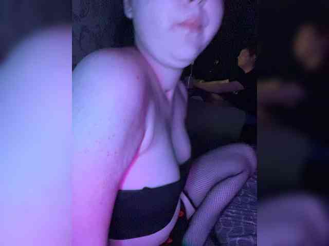 Cherrybabby-1 webcam