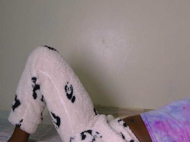 Queendotty live cam preview