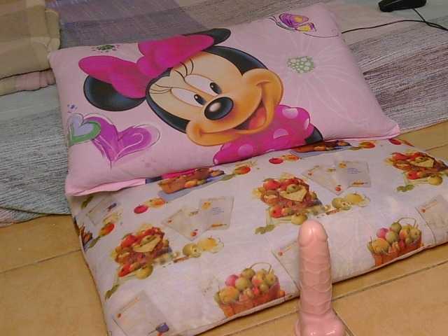 Queendotty live cam on BongaCams