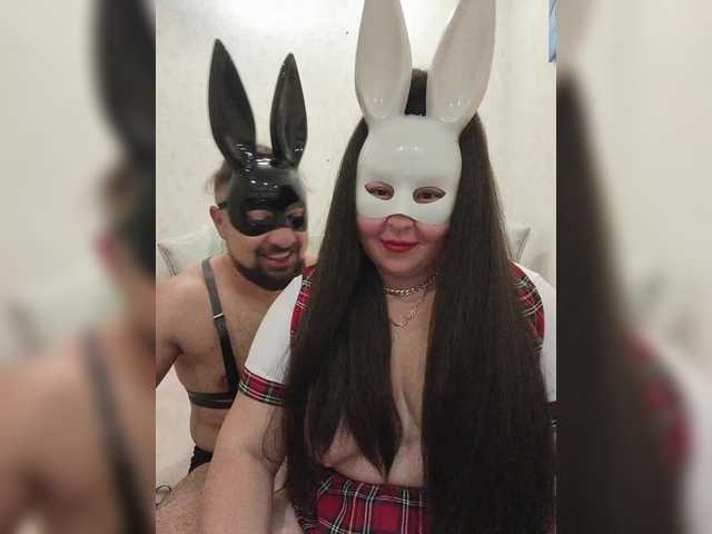 SweetTwixCouplea live cam on BongaCams