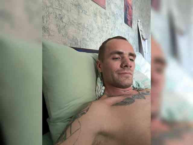 Smail09-1 Live Webcam on BongaCams