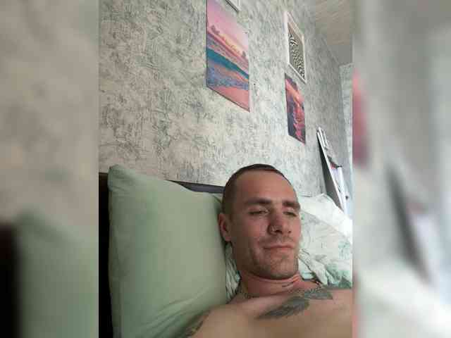 Smail09-1 Live Webcam on BongaCams