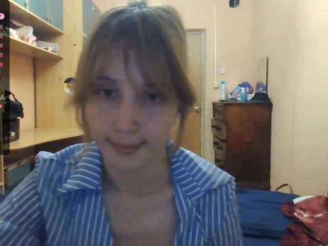 Lizamiillss live webcam show