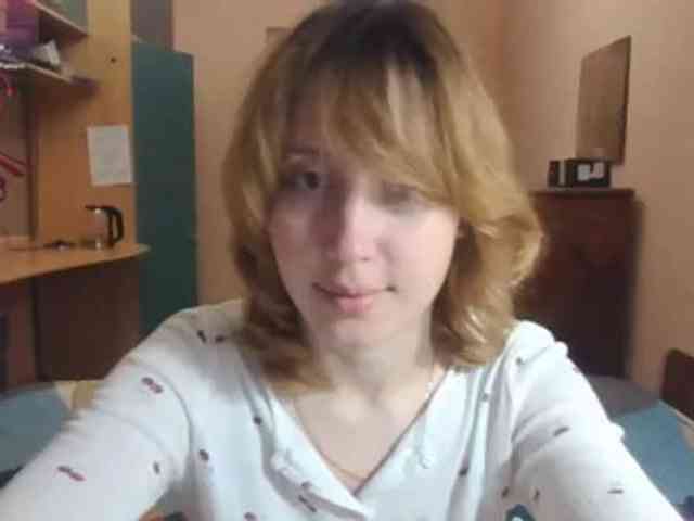 モデル: Lizamiillss