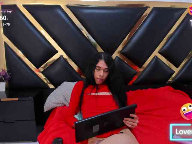 Isadorahot69 Live Webcam on BongaCams