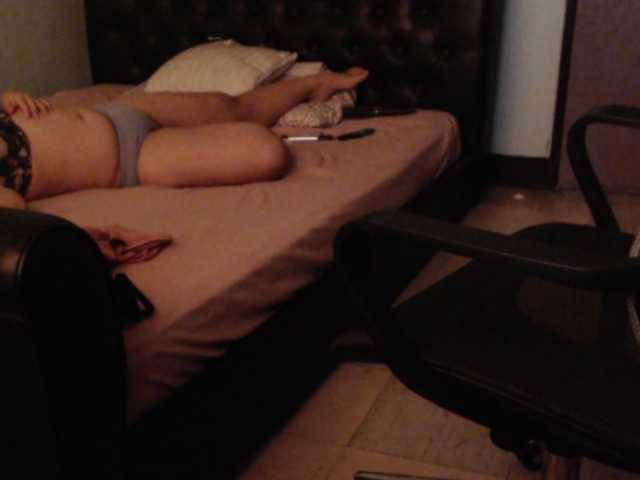 DanielaYoursexitary