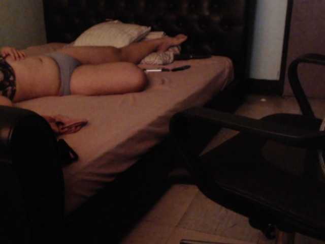 DanielaYoursexitary live webcam show