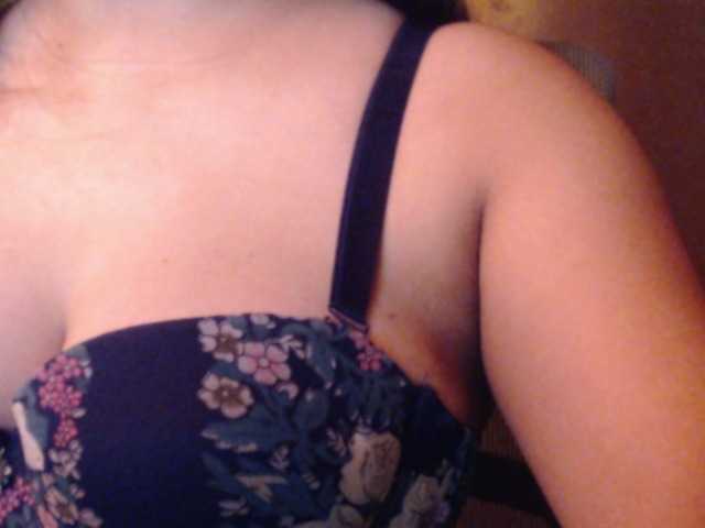 DanielaYoursexitary