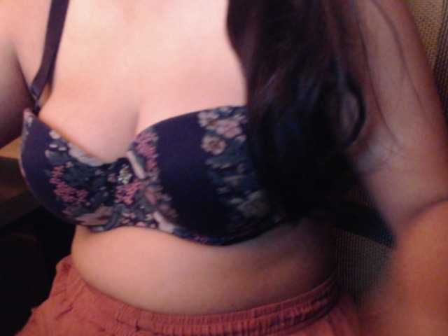 DanielaYoursexitary live webcam show