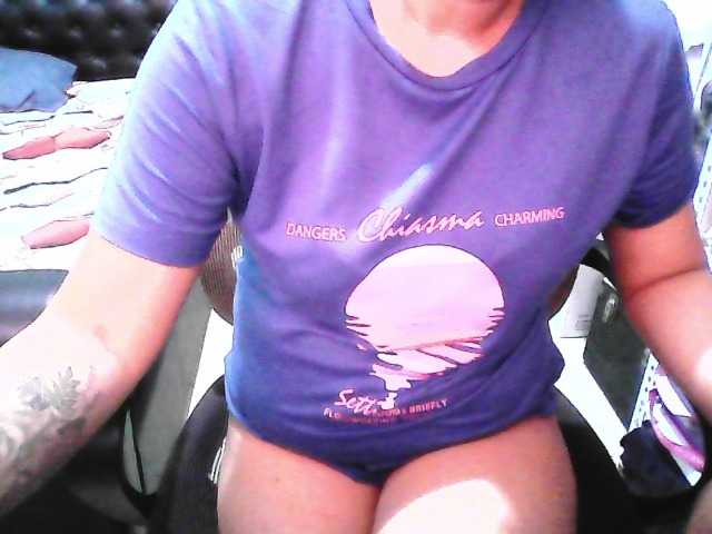 DanielaYoursexitary live cam on BongaCams