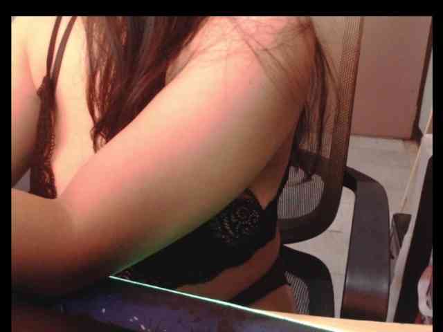DanielaYoursexitary