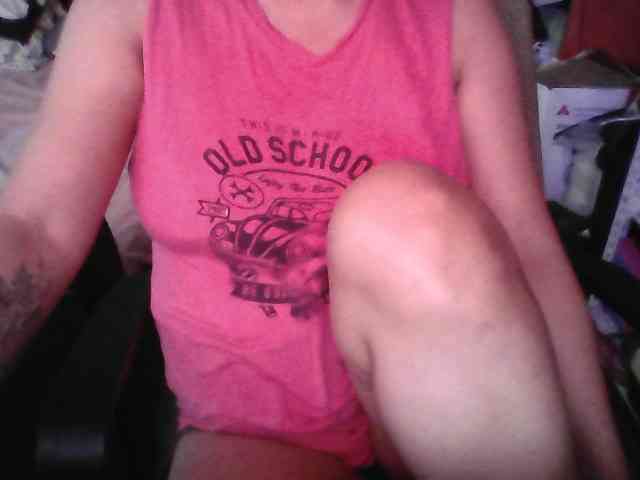 LuanYoursexitary webcam