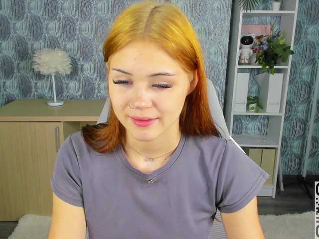 BabySunsh1ne live cam on BongaCams