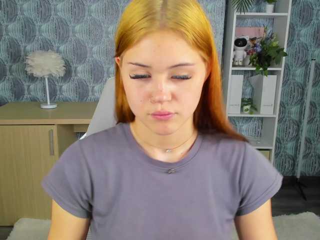BabySunsh1ne live cam on BongaCams