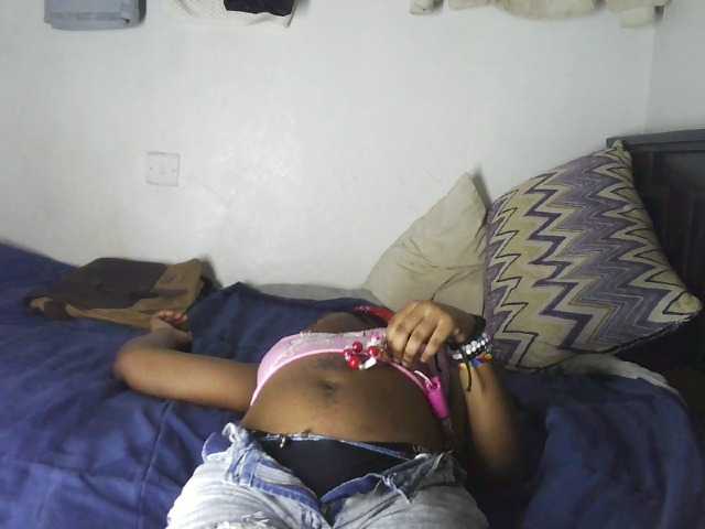 Brandy3 live cam on BongaCams