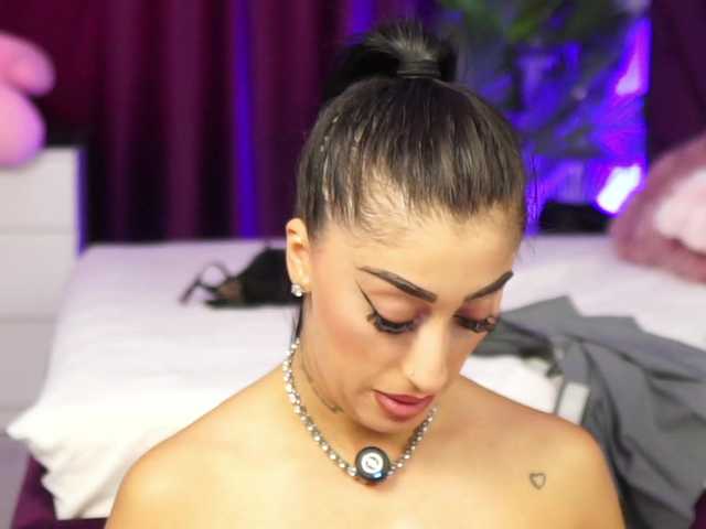 MadamDiamond live cam on BongaCams