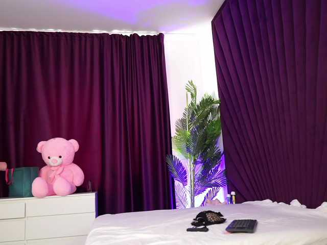 MadamDiamond live cam on BongaCams