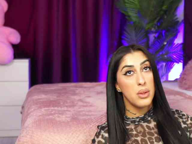 MadamDiamond webcam
