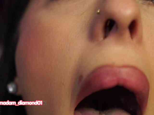 MadamDiamond MadamDiamond