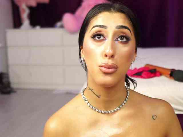 MadamDiamond MadamDiamond