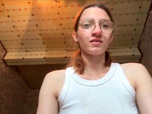 Evacrazys live cam on BongaCams