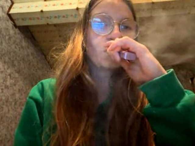 Evacrazys live cam on BongaCams