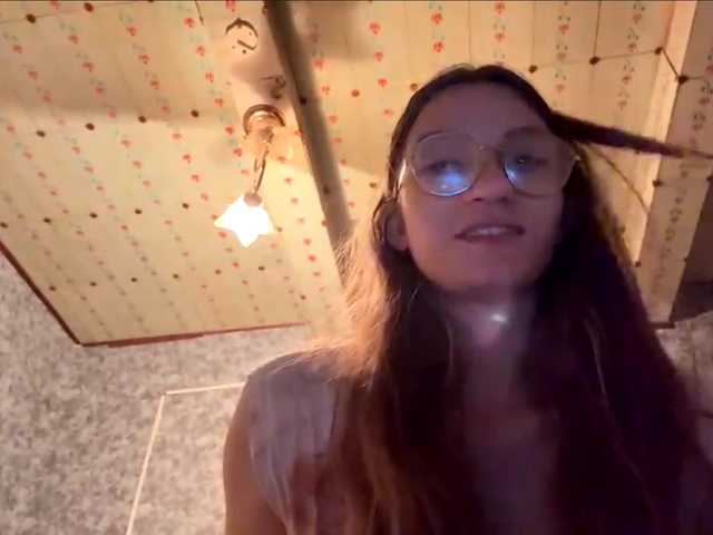 Evacrazys live cam on BongaCams