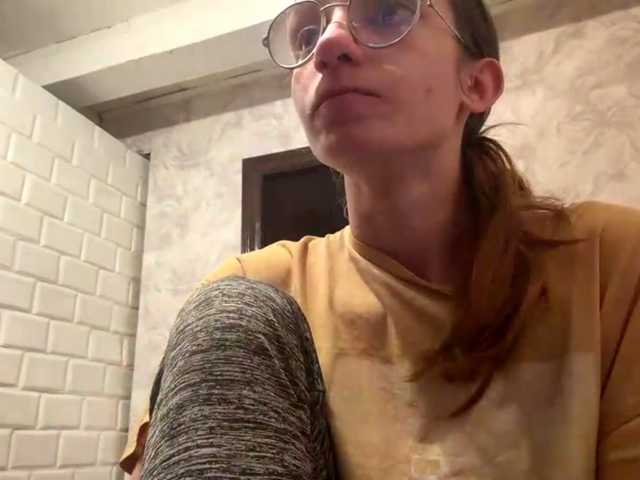 Evacrazys live cam on BongaCams