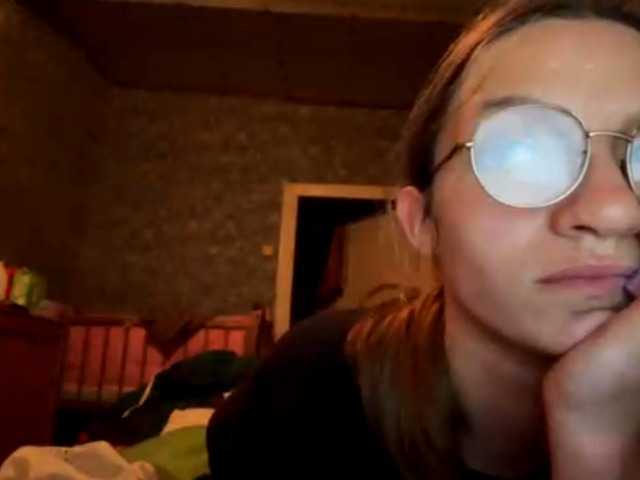 Evacrazys live cam on BongaCams