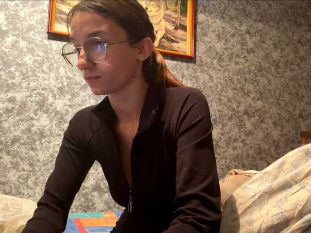 Evacrazys live cam on BongaCams
