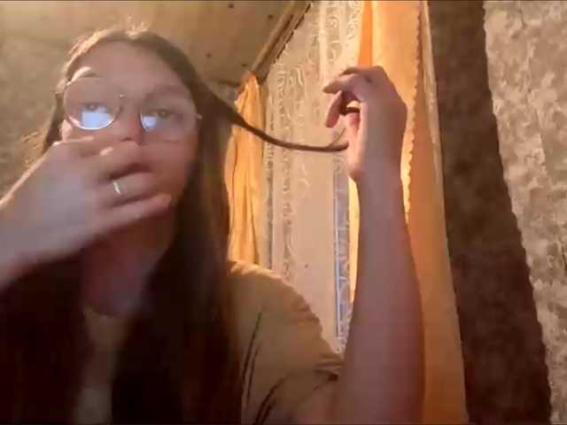 Evacrazys live cam on BongaCams