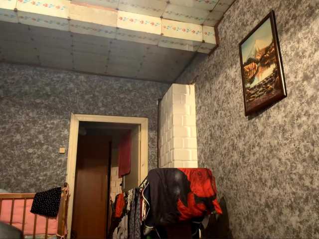 Evacrazys live cam preview