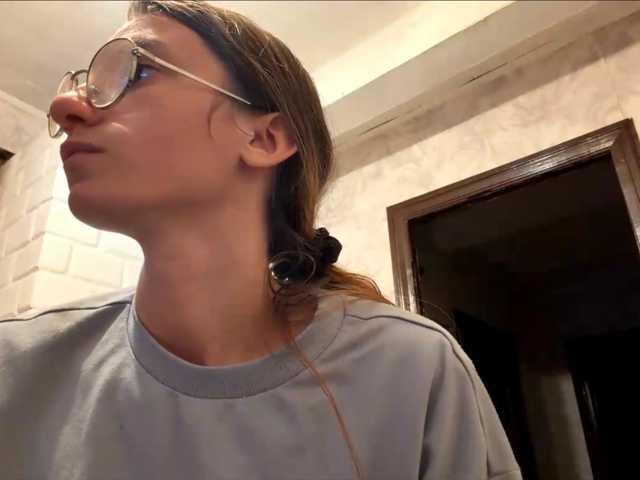 Evacrazys live cam on BongaCams