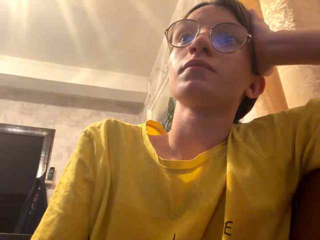 Evacrazys live cam on BongaCams