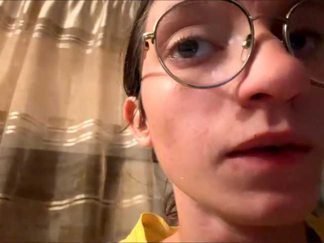 Evacrazys, en directo ahora en BongaCams
