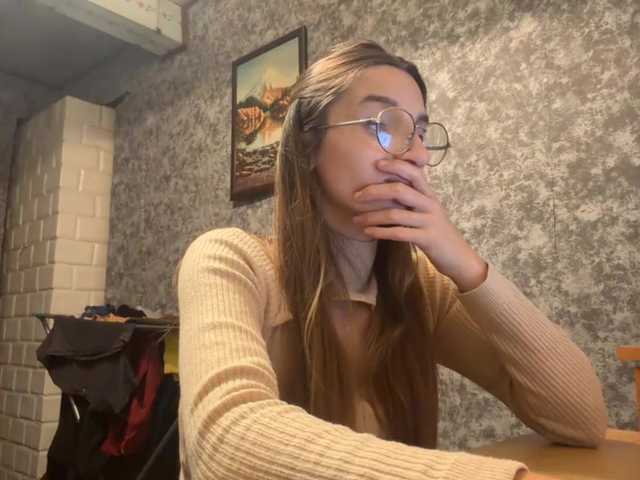 Evacrazys live cam on BongaCams
