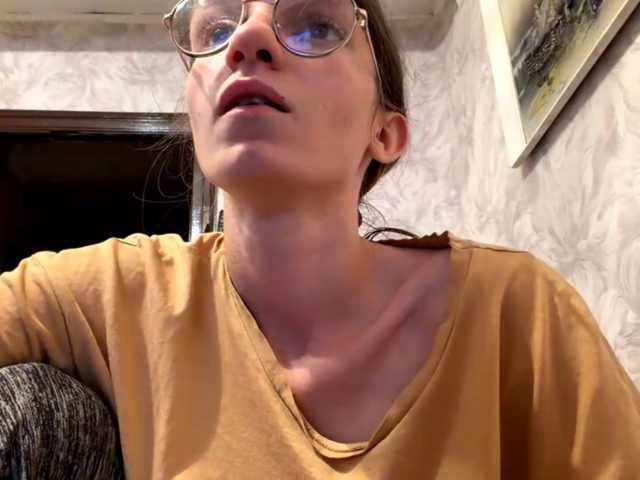 Evacrazys live cam on BongaCams