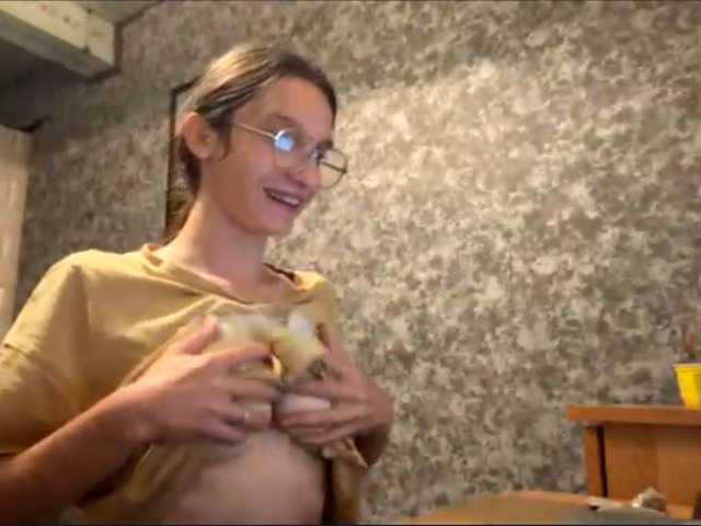 Evacrazys live cam on BongaCams