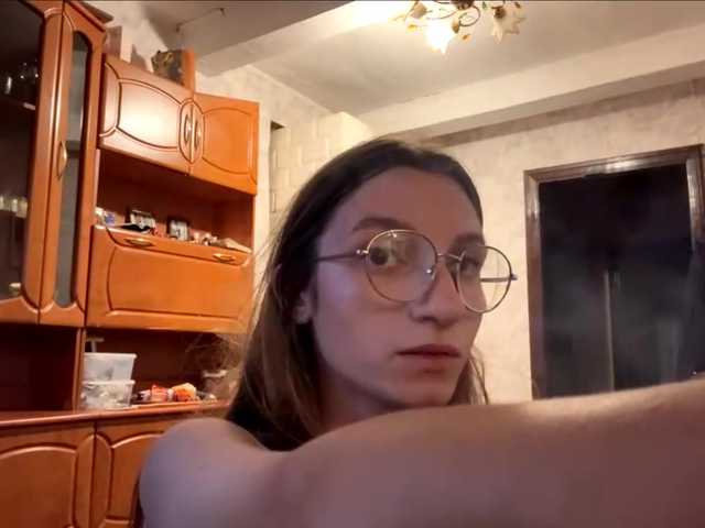 Evacrazys live cam on BongaCams