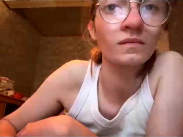 Evacrazys live cam