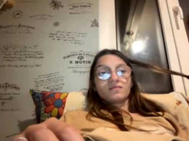 Evacrazys live cam on BongaCams
