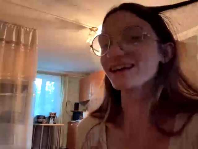 Evacrazys live cam on BongaCams