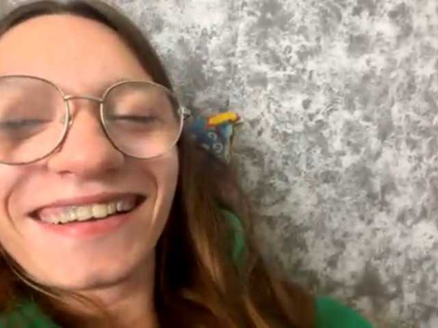 Evacrazys live cam on BongaCams