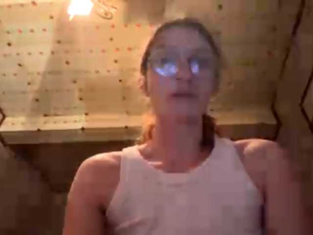 Evacrazys live cam on BongaCams