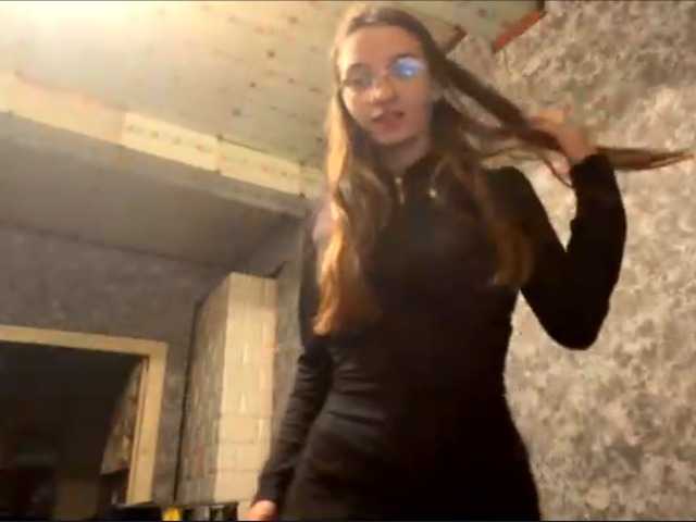 Evacrazys live cam on BongaCams